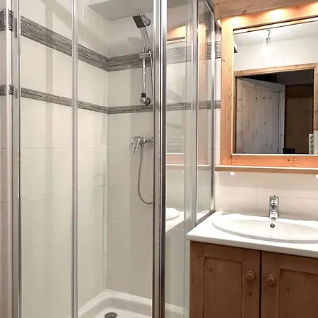 Confort - 6 Pers. - Fr-1-886-122 Appartement Arêches